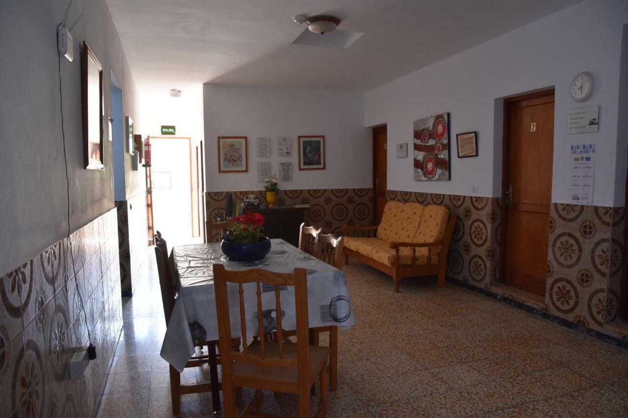 Pension Eva Puerto De Mogan Exterior photo
